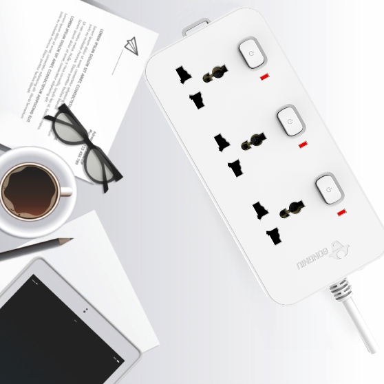 GONGNIU SOCKET UNIVERSAL EXTENSION SOCEKT 3M/5M MF شريط طاقة سلكي 3 مقابس مفتاح أمان