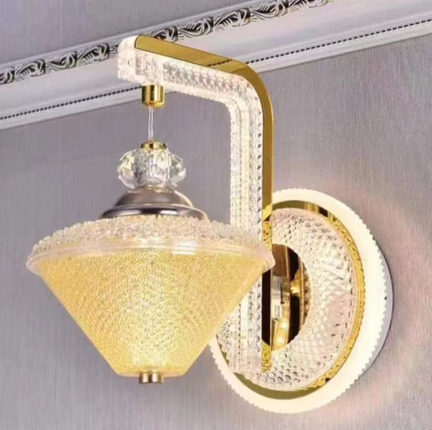 مصباح حائطي LED ذهبي للديكور المنزلي من Vmax Walla Light بثلاثة ألوان V-WL25118RF-B