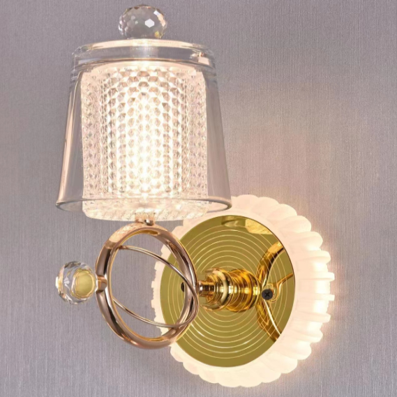 مصباح حائط Vmax WL24710RF ديكوري LED بثلاثة ألوان تصميم كريستالي مع حلقات حديدية باللون الذهبي 